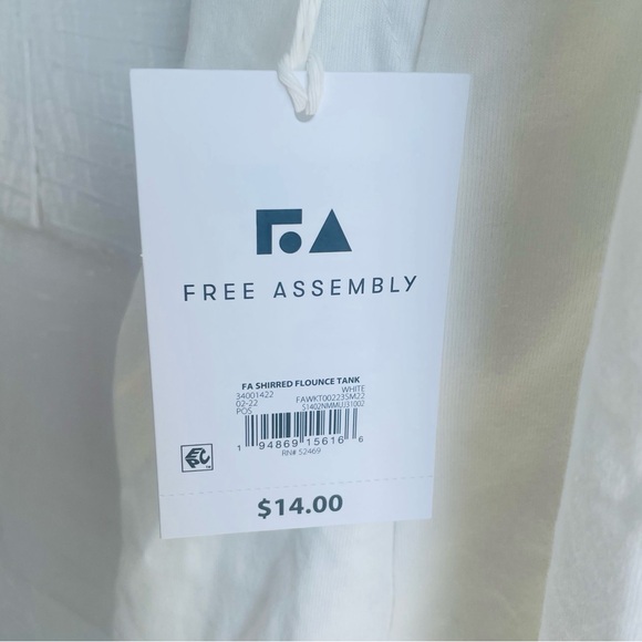 Free Assembly Shirred Flounce Tank - Picture 4 of 7